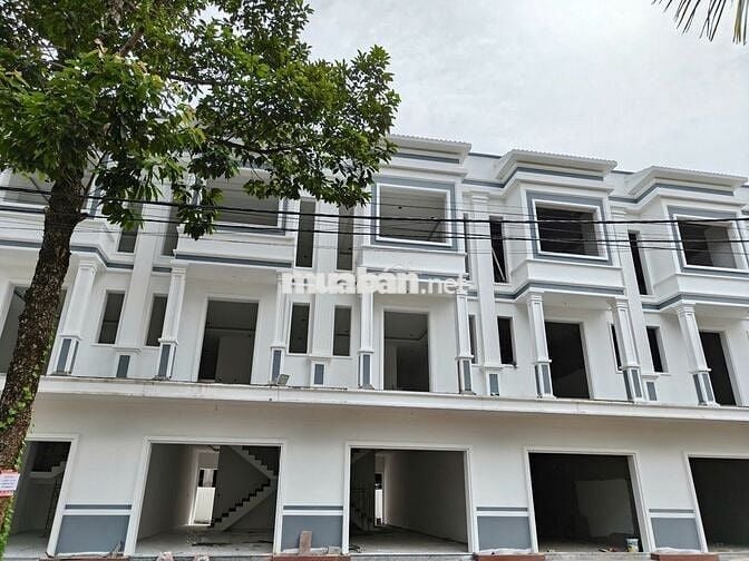Khu nhà ở chuyên gia 3 tầng - 4PN - KĐT Mới Bình Minh