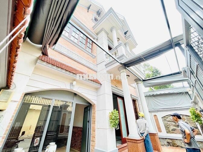 SIÊU PHẨM GÓC 2 MẶT TIỀN HOÀNG DƯ KHƯƠNG (9x20) 4 TẦNG GIÁ THUÊ TỐT