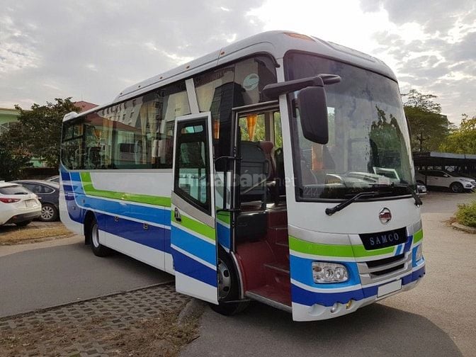 Bán xe 34 chỗ isuzu samco, đăng ký đầu 2018,  bầu  hơi, cửa trước