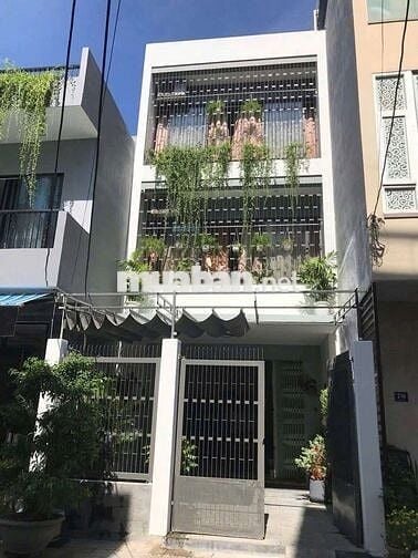 BÁN NHÀ 3 TẦNG 2 MT TRƯỚC SAU PHAN BÔI .