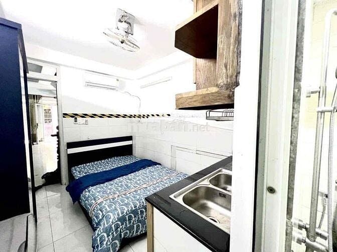 CHO THUÊ PHÒNG ĐẦY ĐỦ NỘI THẤT CÁCH UEH CHỈ 500m, HOA SEN 700m