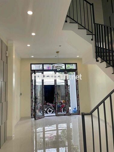NHÀ HẺM AN NINH, ĐƯỜNG SỐ 8, cách Tân Phú/LVQ 500m,