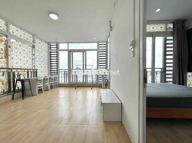 Phòng Thoáng, Có Thang Máy Ngay Chợ Nguyễn Văn Trỗi