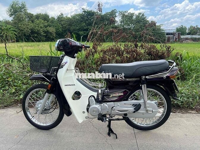 dư dùng xe nhà cần bán