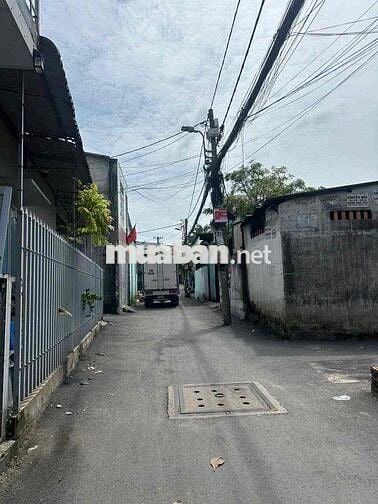 BÁN NHÀ TRƯỜNG THỌ 2 tầng - 51m2(4,29x12)- chỉ : 3,6 tỷ sổ hoàn công
