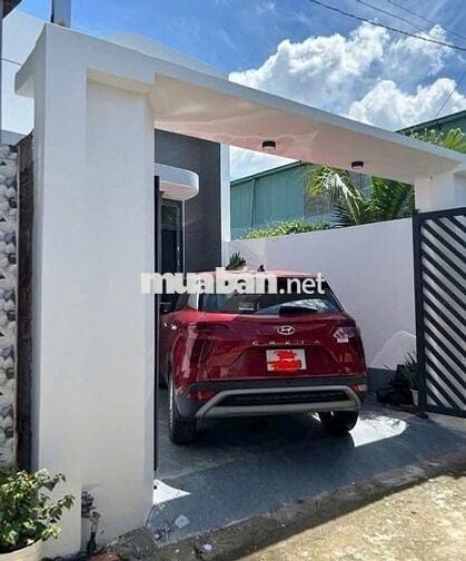 NGAY THỚI TAM THÔN HÓC MÔN, Cái nhà bá cháy bù chét bán có 975 TRIỆU
