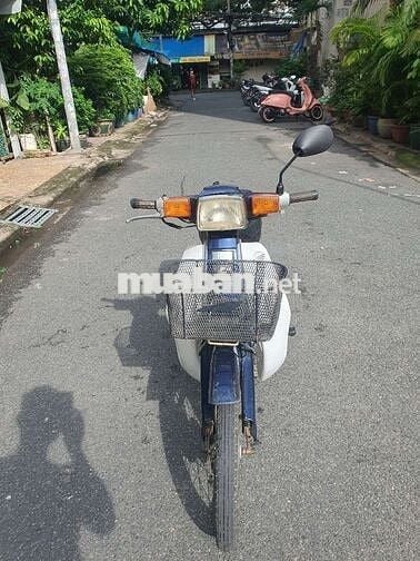 Cúp 50cc đời 2018 bấm đề nhẹ chạy ko cần bằng lái