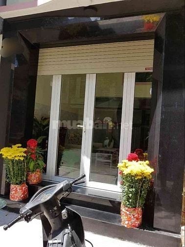 CHO THUÊ MẶT BẰNG MẶT TIỀN ĐƯỜNG PHAN VĂN TRỊ QUẬN 5