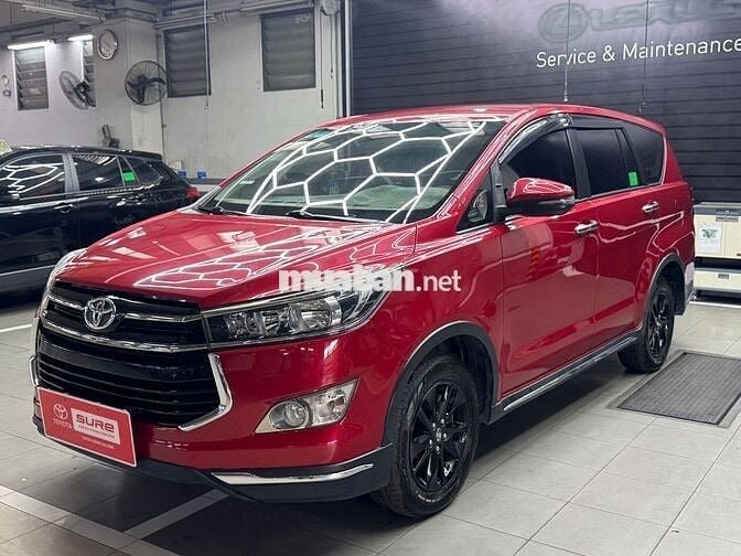 Toyota Innova 2.0Venturer - SỐ TỰ ĐỘNG 2019 MÀU ĐỎ