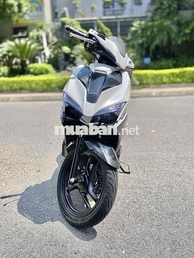 Airblade 125 năm 2016 - chạy đầm chắc - máy zin êm