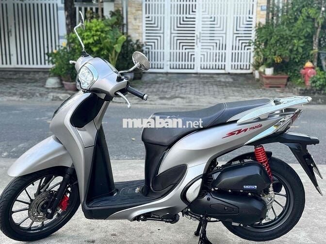 SH mode đk 2024 chuẩn 12 ngàn km ,sơn Zin 9 chủ