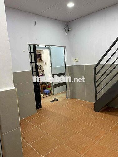 Cho thuê nhà nguyên căn Đường Nguyễn Gia Trí Quận BT