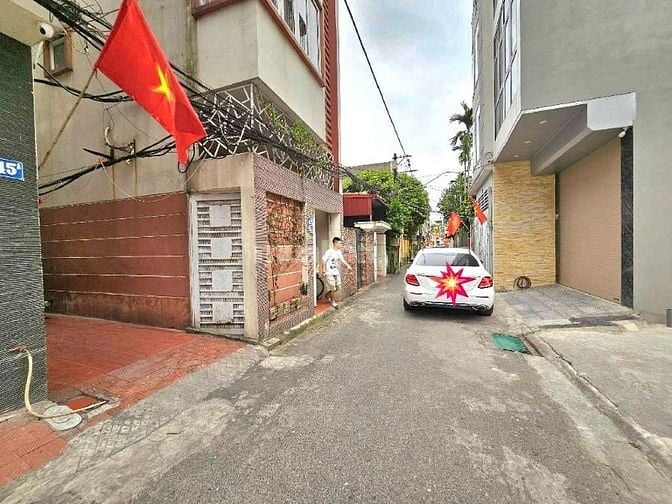 ĐẤT VIỆT HƯNG – LÔ GÓC 3 THOÁNG – Ô TÔ TRÁNH – TƯƠNG LAI RA MT