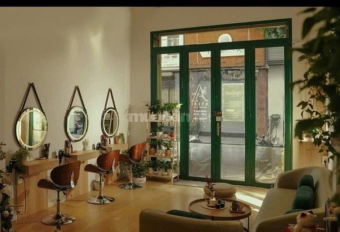Chính chủ Cho thuê Mặt Bằng, mặt tiền Đường Hoa Lan, Phú Nhuận, 20tr