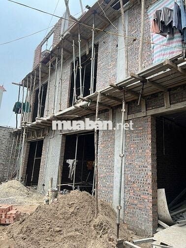 Nhà 3 tầng 54m2 mới xây tại Văn Lâm, Hưng Yên đường trước đất gần 4m