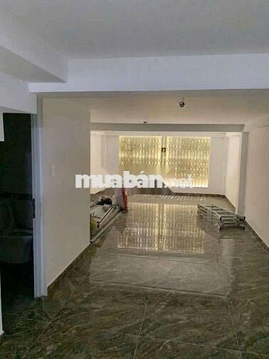 Nhà cho thuê mặt tiền đường nguyễn ngọc lộc 4,2x25m 3L