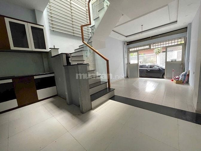 Bán nhà đường số 8 Trần Não , gần chợ Đo Đạc, dt 4,2m nở hậu 4,6mx10m