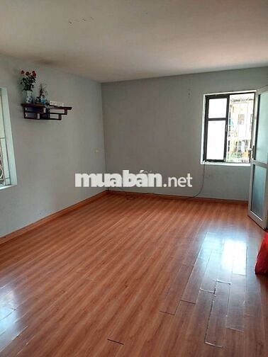 Căn hộ đẹp tầng 3_20 Nguyễn Công Hoan
