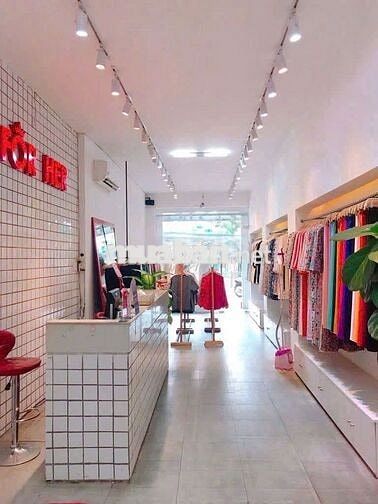 MT Lê Văn Sỹ 200m2 3 Lầu 3 Phòng Gần Đặng Văn Ngữ , Nhà Thờ Ba Chuông