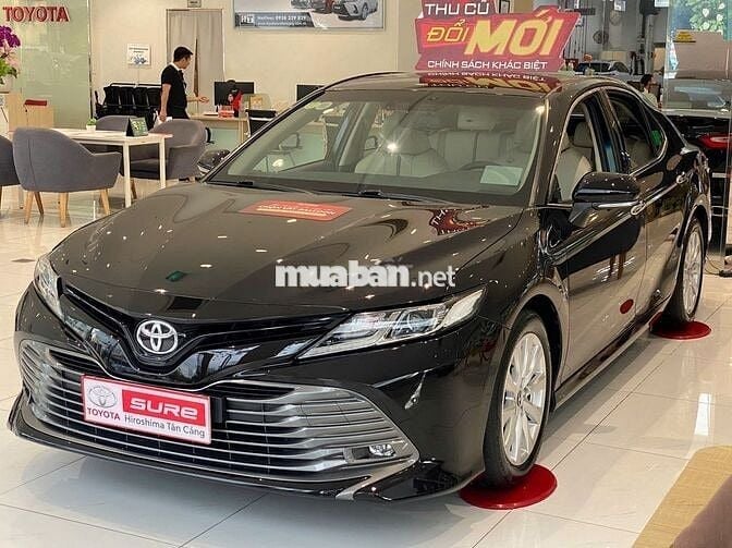 Toyota Camry 2019 2.0G - chính chủ - Bh chính hãng