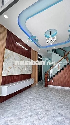 Ra nhanh nhà Đ. Bãi Sậy. Quận 6. Giá 1 tỷ 915 triệu. Sổ hồng riêng.