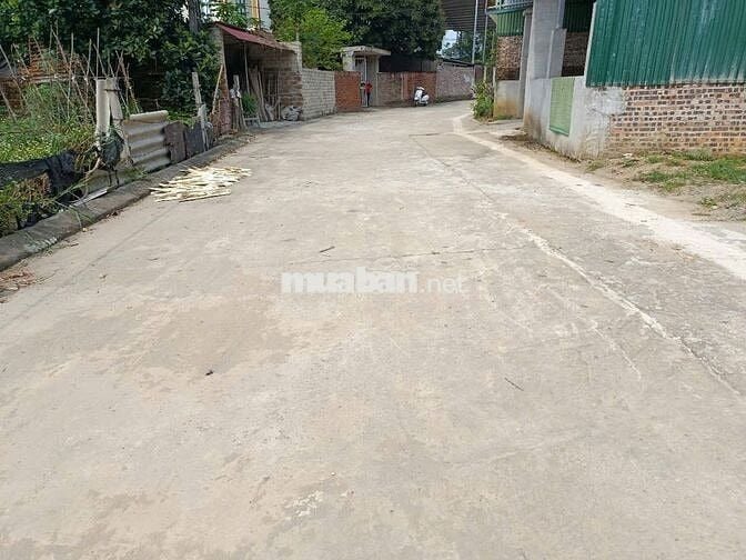 bán lô đất 105m2 fun thổ cư nằm trong lõi khu đô  thị vệ tinh hòa lac