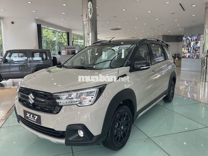 Suzuki XL7 Hybrid 2025 Trắng Ngà, 100% Trước bạ