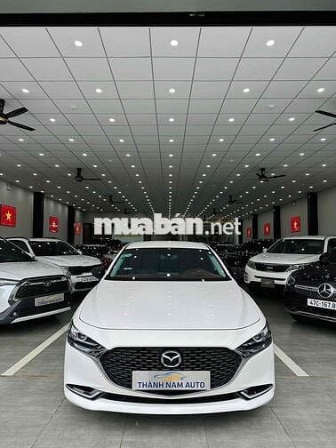Mazda 3 2023 Luxury - 27000 km