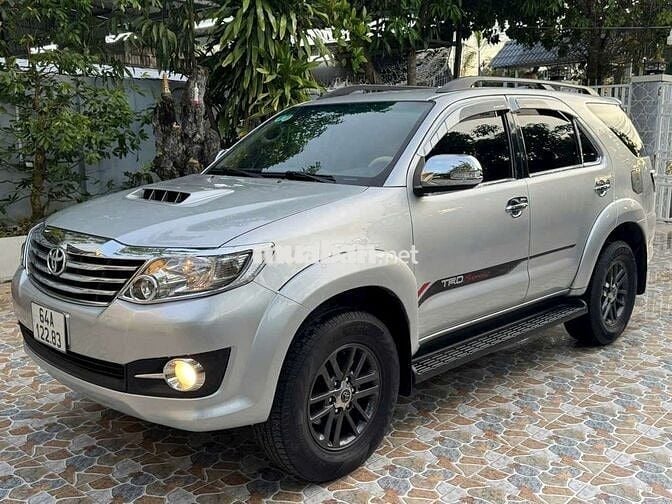 Toyota Fortuner 2014 2.5G - 138000 km