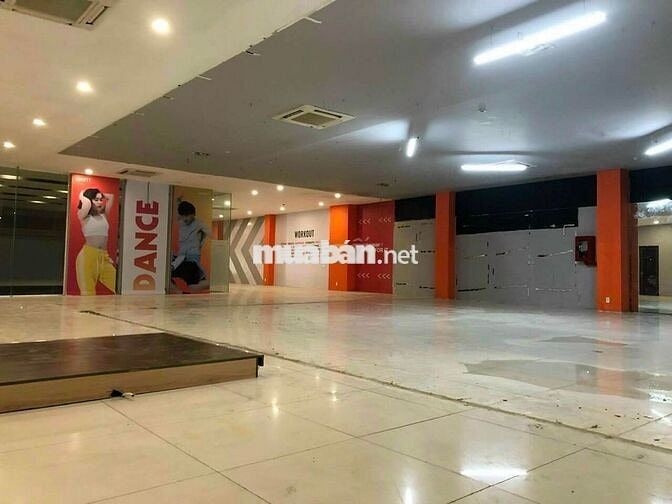 cho thuê nhà 3 lầu đường nguyễn văn linh , Cách KCX tân thuận 150m