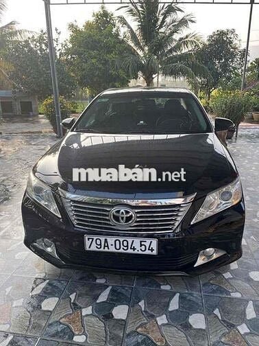 Toyota Camry 2013 2.5Q - 180000 km
