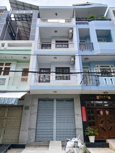 NHÀ MỚI KENG 4 TẦNG ĐƯỜNG SỐ 54 Q6 ĐỐI DIỆN CÔNG VIÊN. CHỈ 12 TỶ