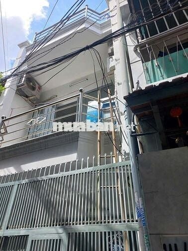 Q7, NHÀ 2 TẦNG, 4X18M, NỞ HẬU, HUỲNH TẤN PHÁT
