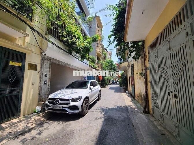 Bán Nhà Trung Kính Cầu Giấy sát ĐH Phương Đông Ô Tô 110m 6Tầng. 31.9Tỷ