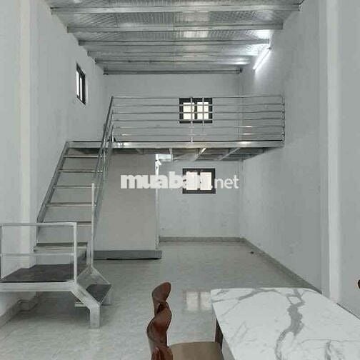 Nhỉnh 1 tỷ có nhà C4 mới Định Công-30m ô tô-40m ; MT5m ; 2N