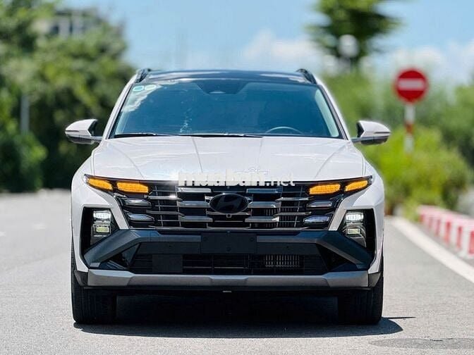 Hyundai Tucson bản 1.6AT Turbo 2025
