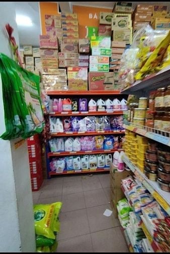 Tuyển gấp nhân viên làm tại cửa hàng