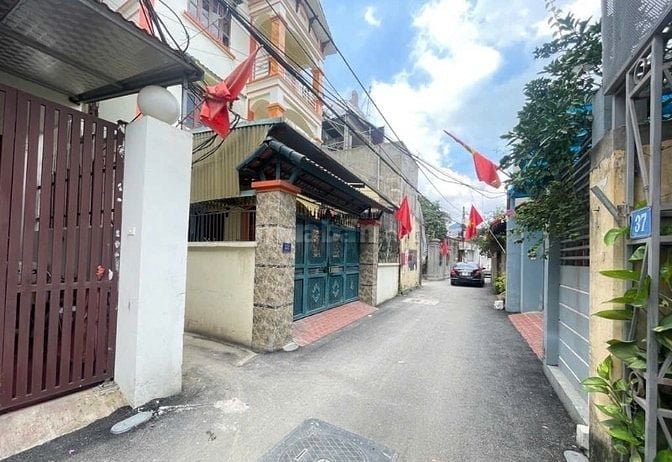 🏡 BÁN GẤP - PHÚC LỢI - LONG BIÊN - 40M² - Ô TÔ ĐỖ CỬA - GIÁ 5.5 TỶ