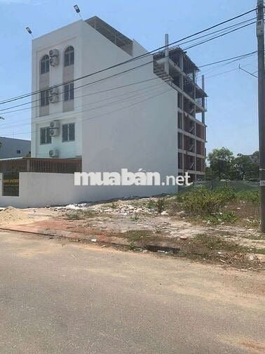 HOT ! LÔ ĐÂT 165M NGAN 7.3M ĐƯƠG 7.5M TDC 1B SAT VACH FPT ĐNA GIA 4T7
