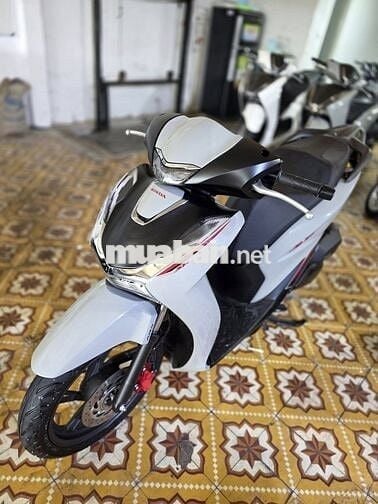 SH 2024 abs 1000km bs 43 có trả góp trao đổi