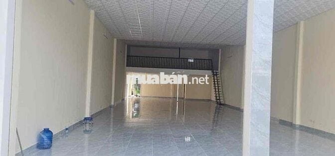 CHO THUÊ MẶT BẰNG PHAN VĂN HỚN 9x56m - TRỐNG SUỐT - SẠCH ĐẸP- SÂN RỘNG