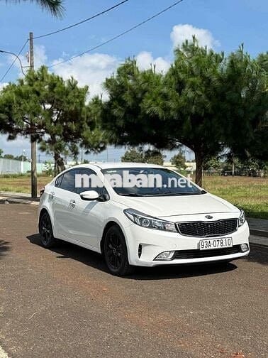 Kia Cerato 2016 1.6 MT - 102000 km