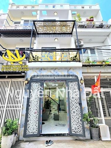 🔥🔥🔥Nhà phố liền kề 2 lầu hẻm xe hơi. Gần chợ trường học🔥🔥🔥