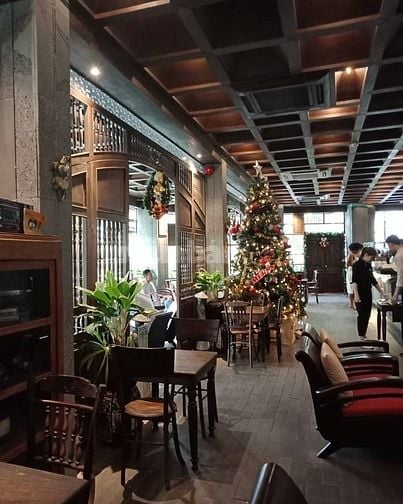 CẦN 1 BẠN PHỤ BÁN CAFE TẠI CHỖ