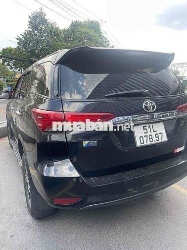 Toyota Fortuner 2019 2.7V 4x2 AT - 93000 km