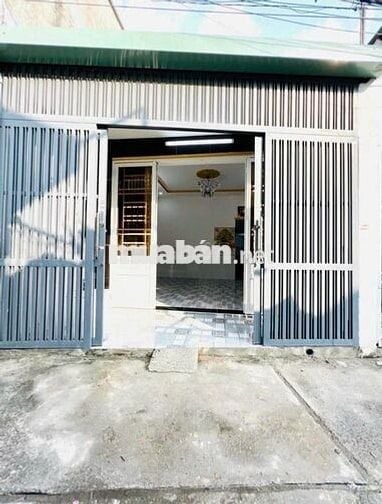 Bán nhà Gấp Ở Bà Điểm-Hóc Môn 1 tỷ 350tr có SHR Rộng 90m2
