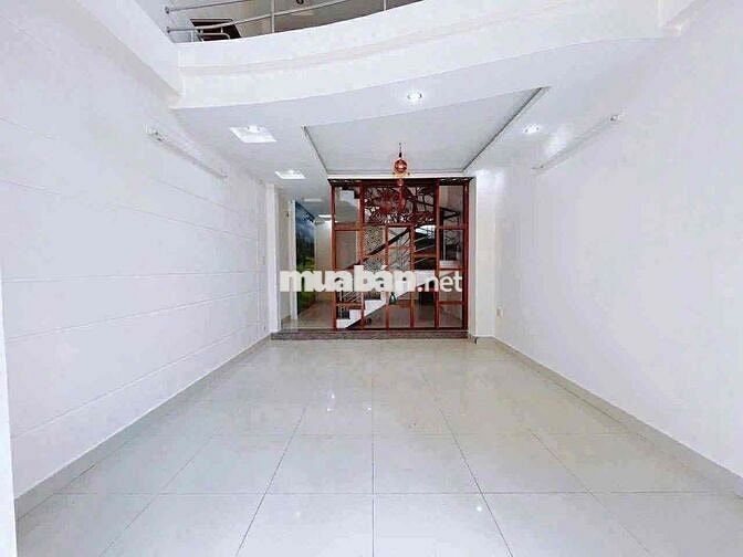 Tìm b ở ghép trong nhà nguyên căn
