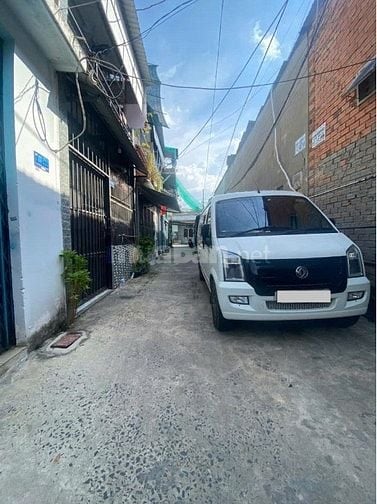 Bán nhà 2 tầng hẻm xe hơi Trường Chinh, Quận 12, 6x16, sổ riêng, 5,9tỷ