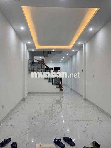 Tôi cần cho thuê nhà như ảnh ở Tả Thanh Oai giá rẻ nhất