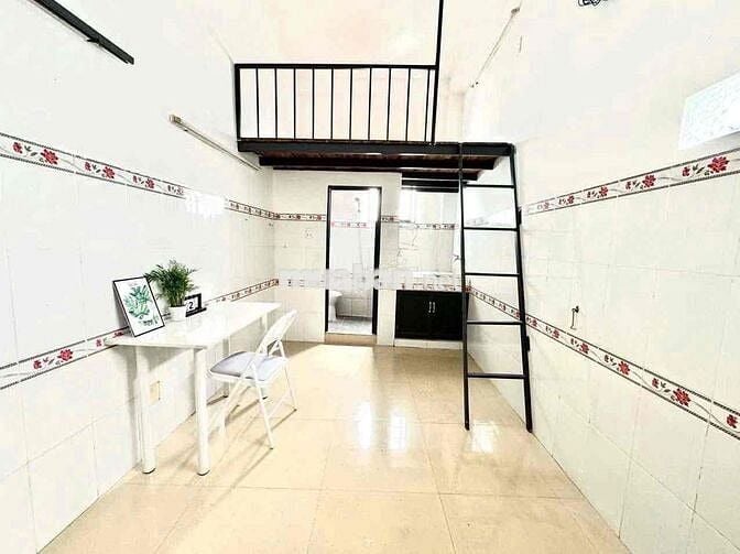 PHÒNG TRỌ SINH VIEN GÁC CAO GIÁ RẺ  GẦN DH VĂN HIẾN CÔNG THƯƠNG